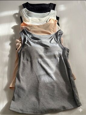 Classic Essential Tank Top - Gray, Black, White, Peach